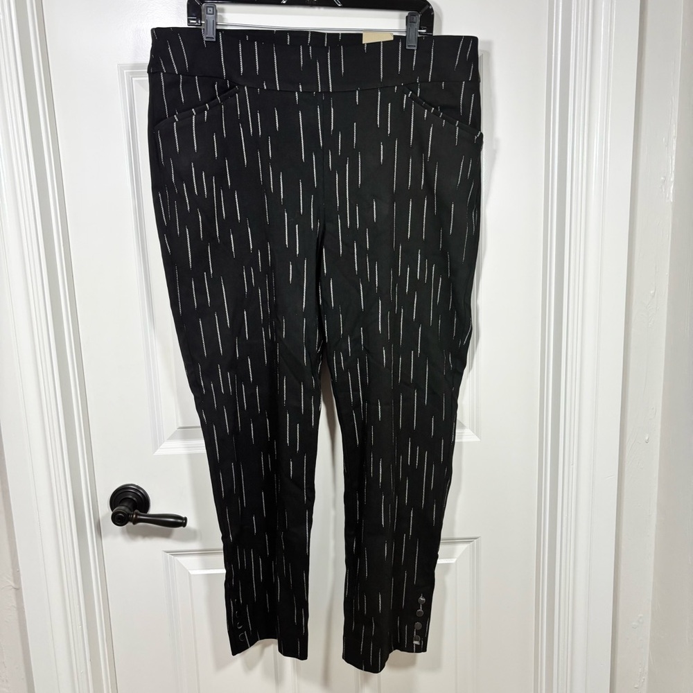 NWT Chico’s Perfect Stretch Josie Slim Ankle Pants Women’s 3 (16) Black White